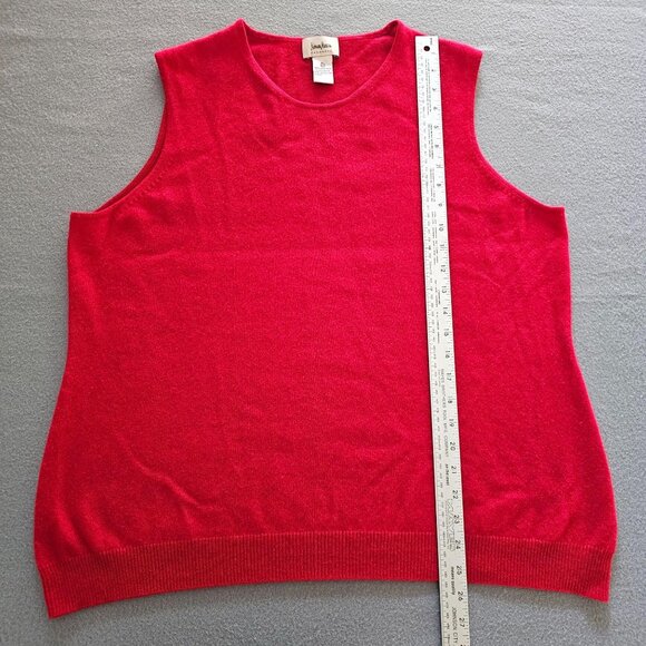 Neiman Marcus Cashmere Red Sweater Vest Womens 2X Preppy Soft Holiday Christmas - Picture 9 of 9